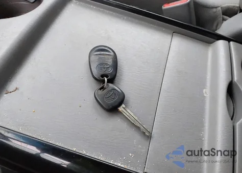 2005 Toyota Sienna Le из США, поврежденный, VIN 5TDBA23C65S047691